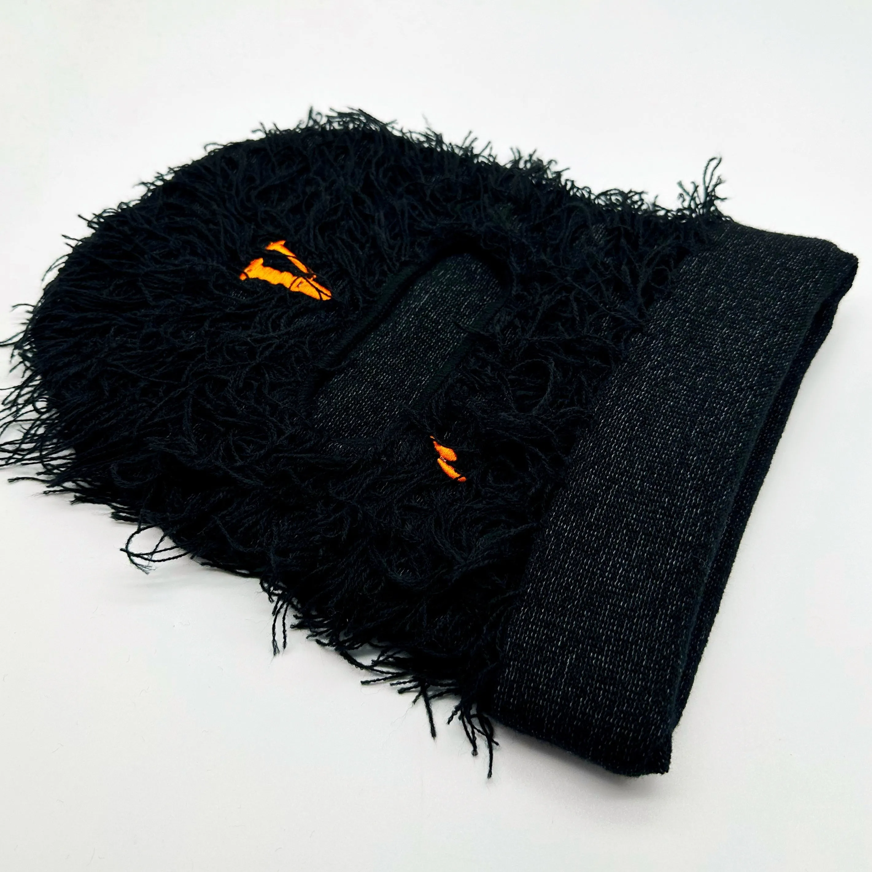 1pc  Balaclava Distressed Knitted, Ski Mask With Windproof Advantage And Embroidery Letter For Men Women(One Size Fits All)