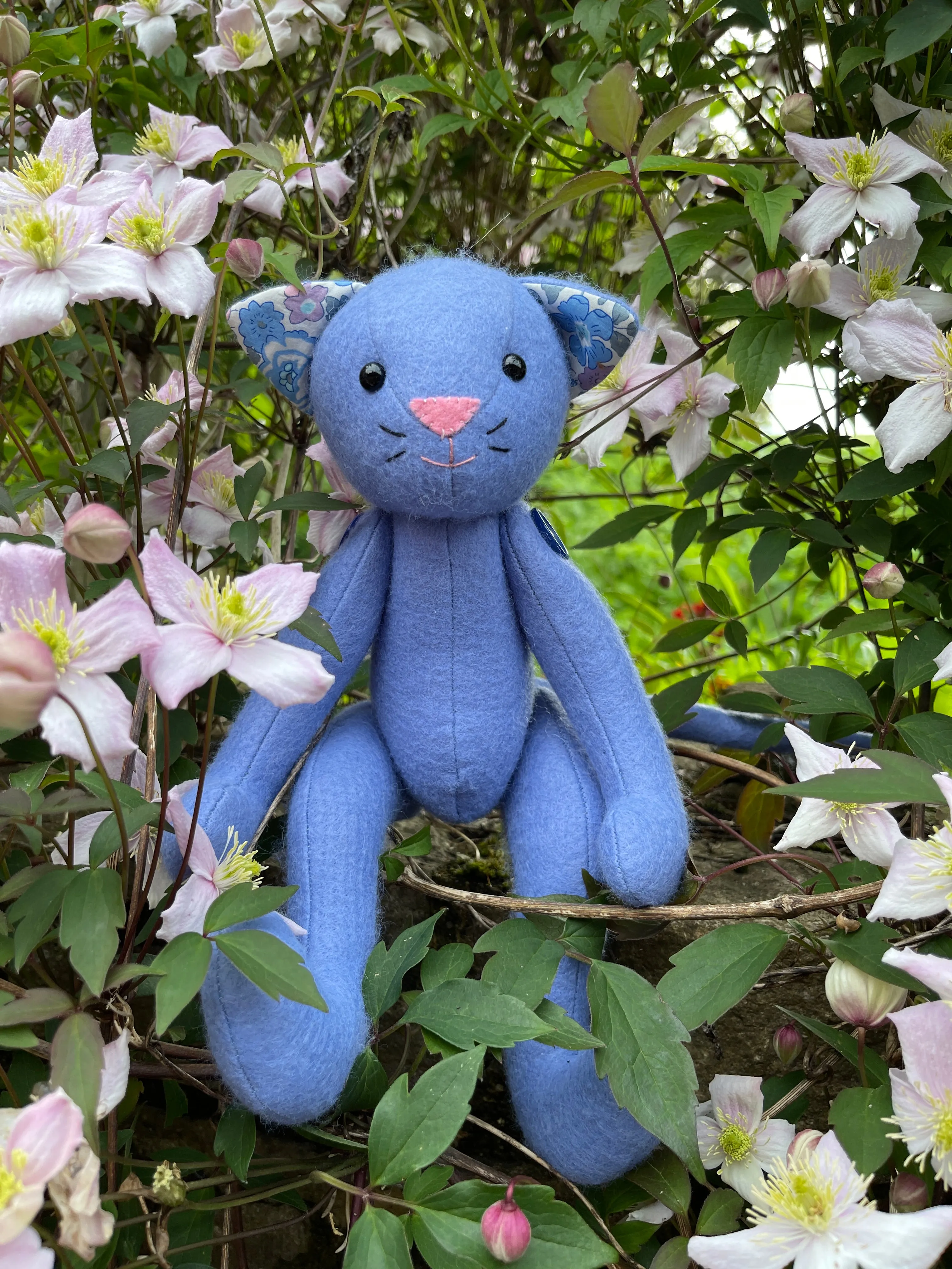KIT* Chase the Cat Felt Kit - Button Jointed - 3 Colour Options