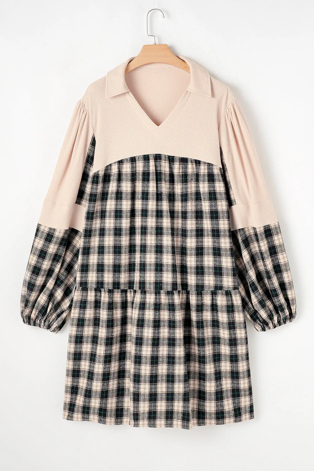 Stylish Plus Size Plaid Mini Dress with Puff Sleeves