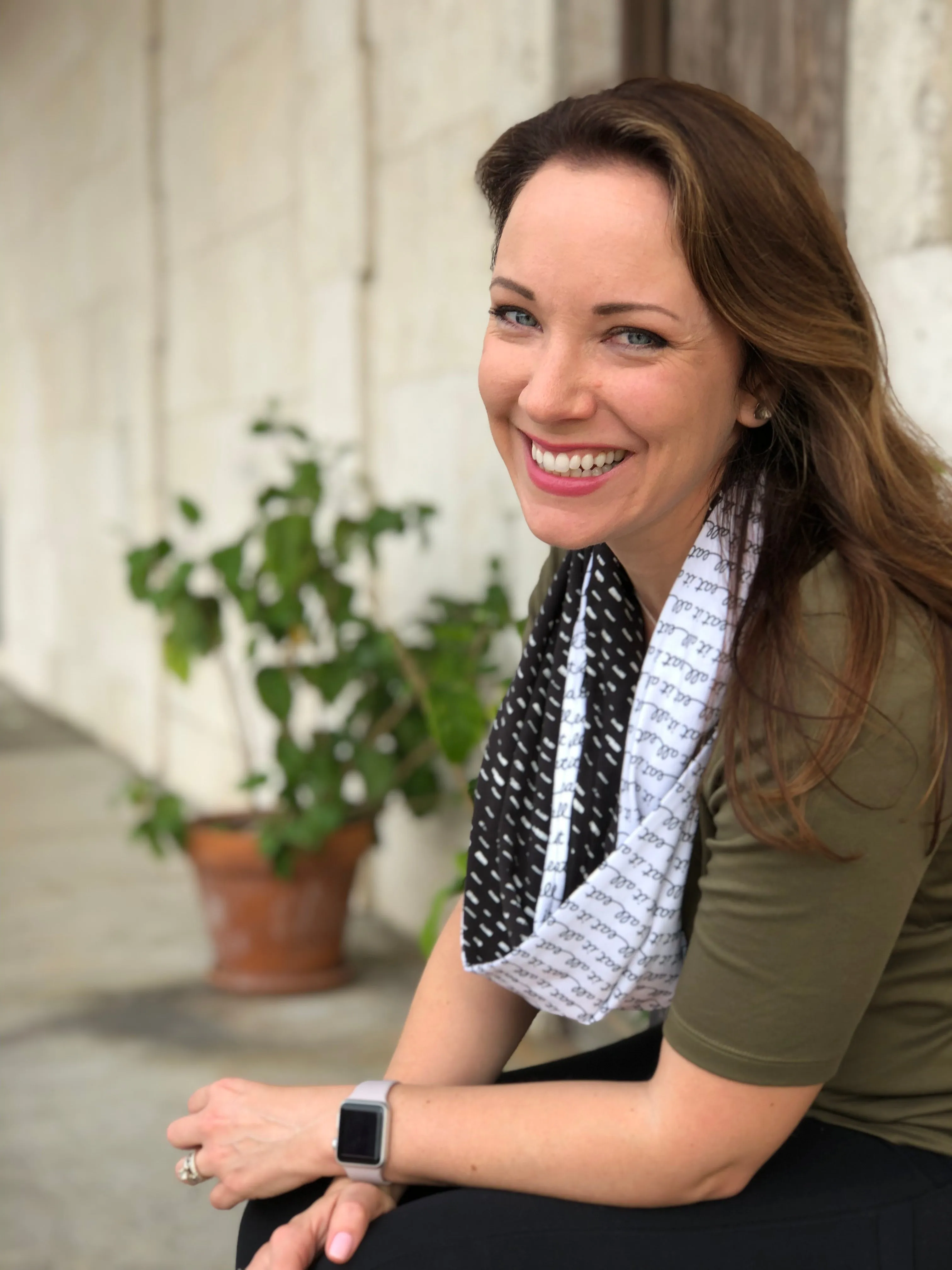 The Travel Bite Eat It All Scarf