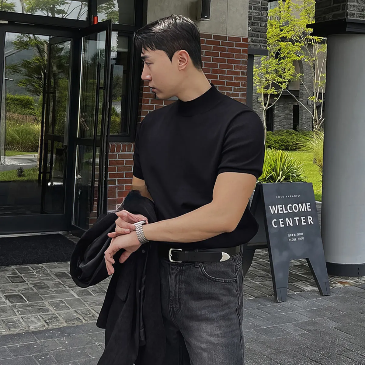 Voguable black men fashion urban Black Half Turtleneck Pullover Knitted T-shirt Men's American-Style Men's Short-Sleeved Sweater Trendy Slim Bottoming Half-Sleeved Shirt